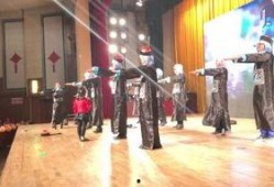 佳木斯僵尸舞教学视频,跟随节奏，舞动僵尸风采