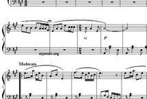 乌苏里船歌钢琴曲视频,悠扬旋律中的东北风情