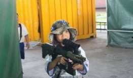 真人cs玩法视频,还原战场激情瞬间